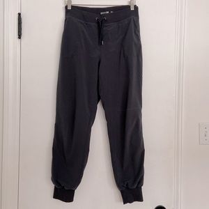 Athleta Size 12 Jogger Pants